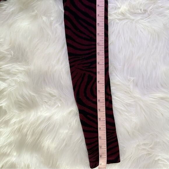 ɢᴜᴄ ᴛᴇᴅ ʙᴀᴋᴇʀ ᴛɪɢᴇʀ ꜱᴛʀɪᴘᴇꜱ ʟᴏɴɢ ꜱʟᴇᴇᴠᴇ ᴘᴜʟʟᴏᴠᴇʀ ᴄᴀʀᴅɪɢᴀɴ ᴄʀᴏᴘ ꜱᴡᴇᴀᴛᴇʀ - Picture 8 of 13